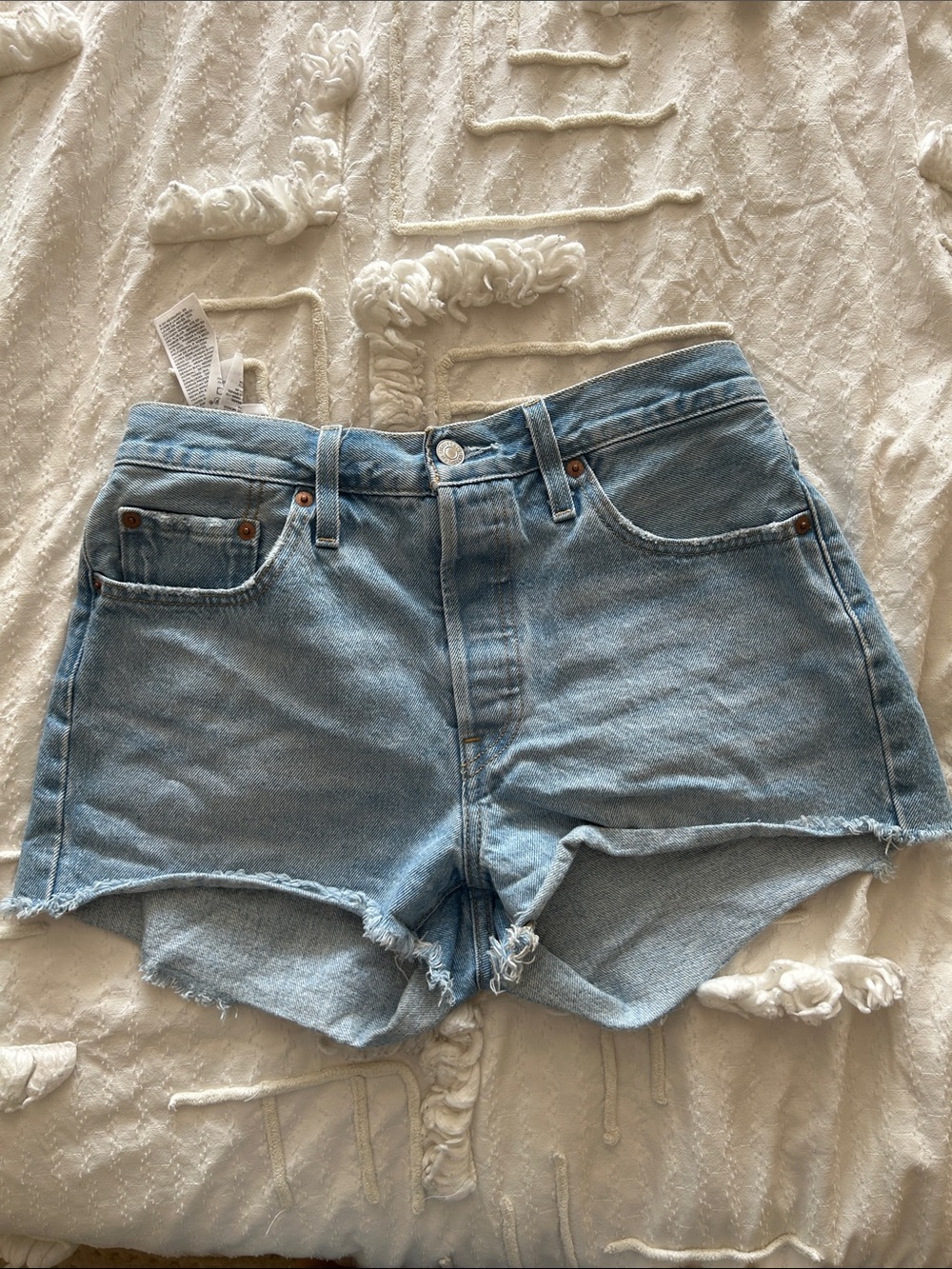 Classic Levi High-Rise Light Blue Denim Shorts - Picture 1 of 3